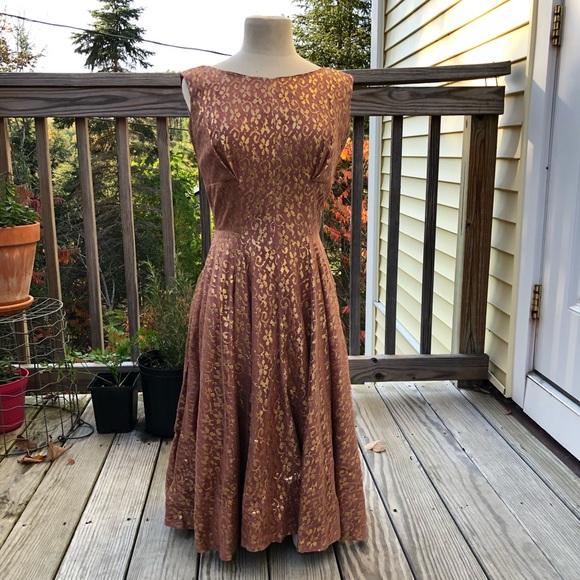 Dresses & Skirts - Vintage 60’s lace mad men party dress